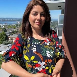 Meet your Posher, Samaneh